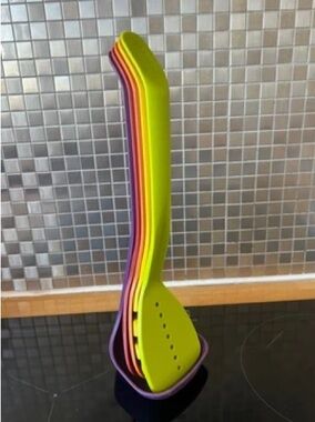 Multi color silicone utensil set nest